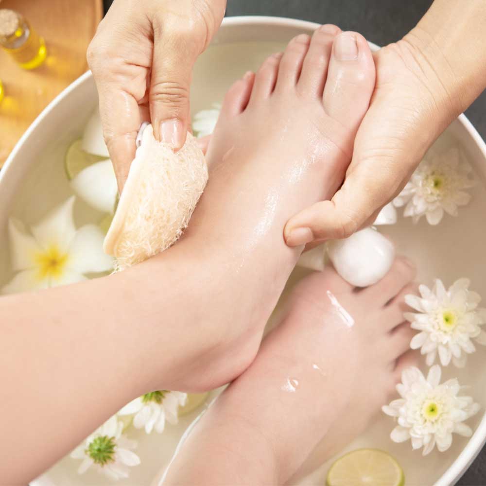 pedicure at home service